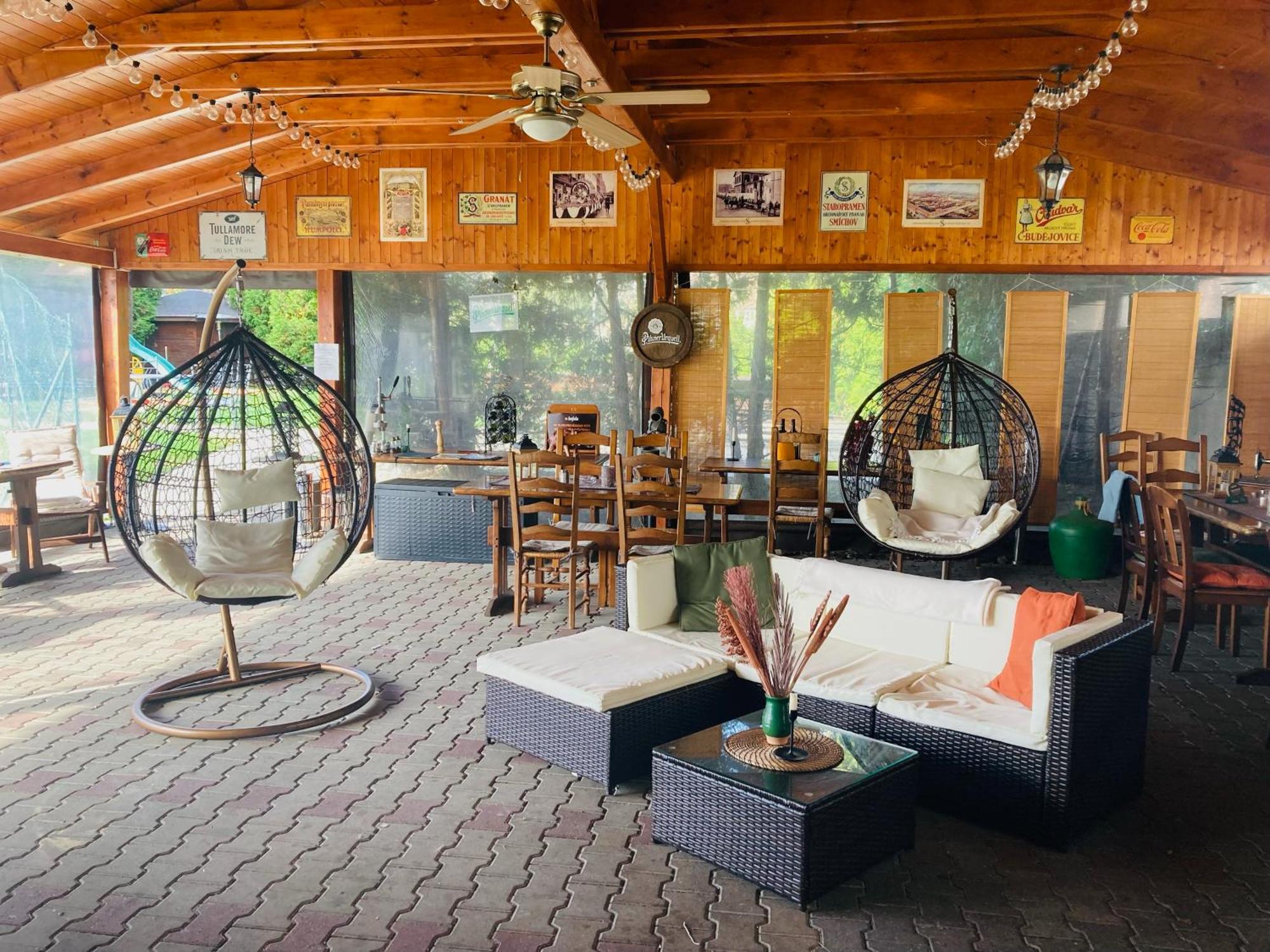 Hotel 21 Братислава Экстерьер фото